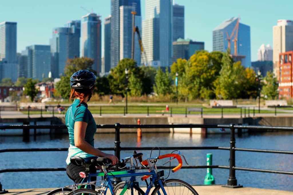Cycling in Lachine Canal - Roxanne Desgagnes - Unsplash