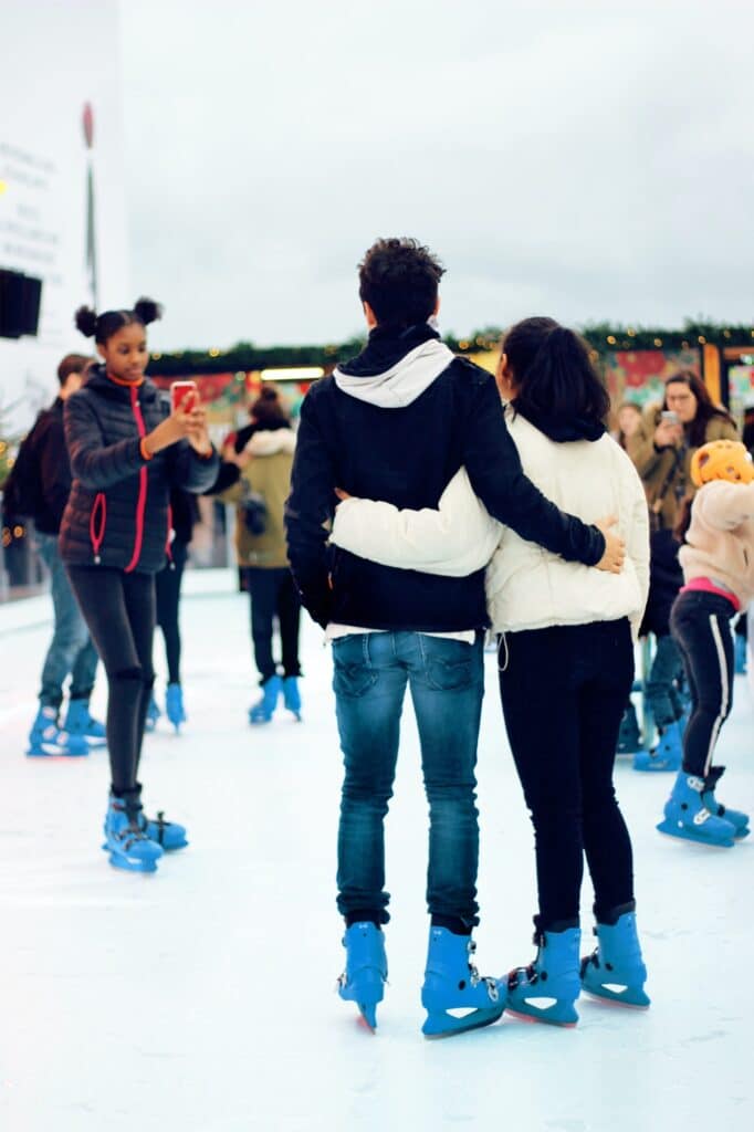 Skating on Ice - in Mont Tremblant - Loly Galina - Unsplash