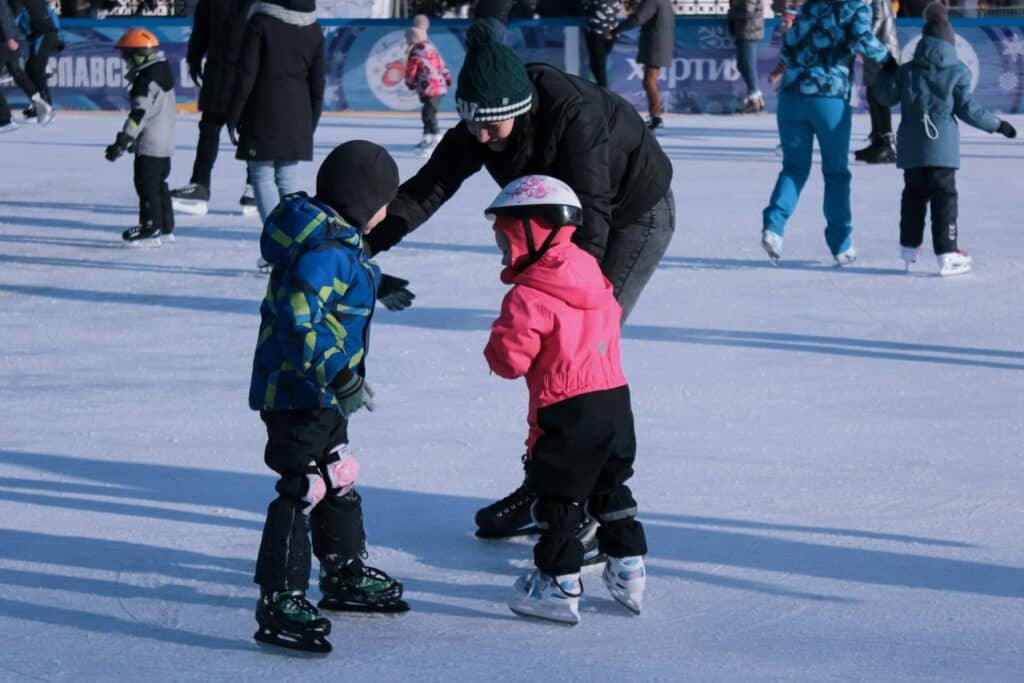 Children Learn to Ice Skating - During Spring Break - Maxim Shklyaev - From Unsplash