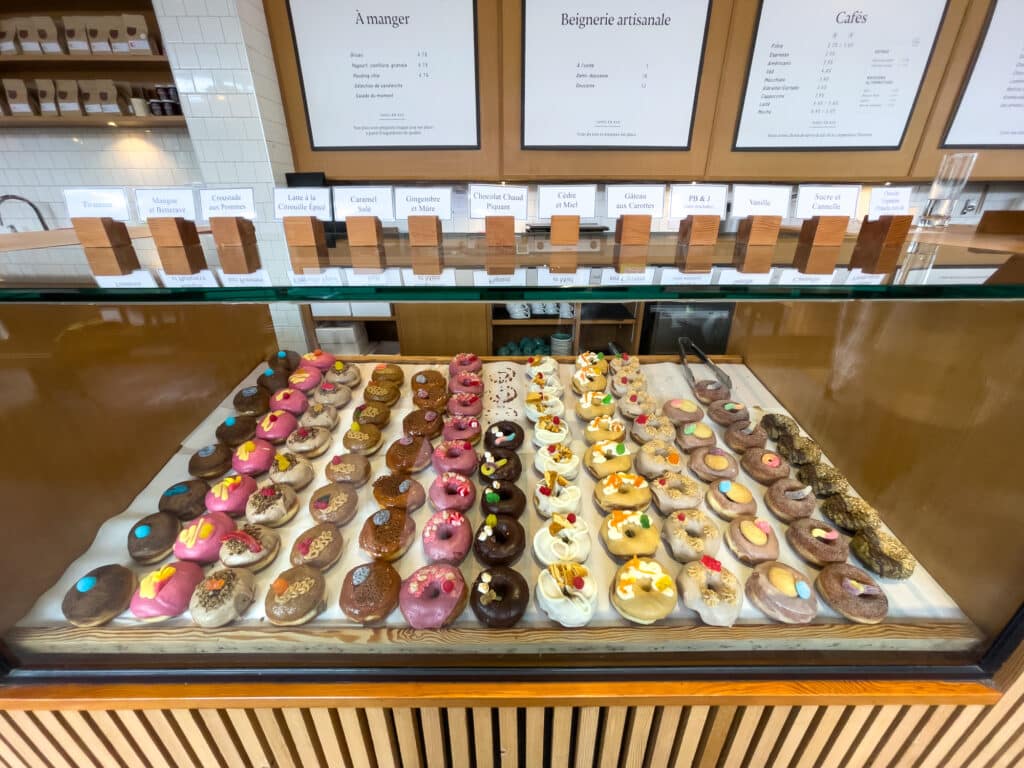 donut display - cafe saint-henri - quebec city
