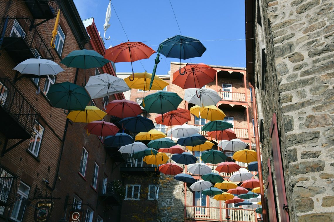 Umbrella street in Quebec City - Source: Ziyuang Wang - Unsplash