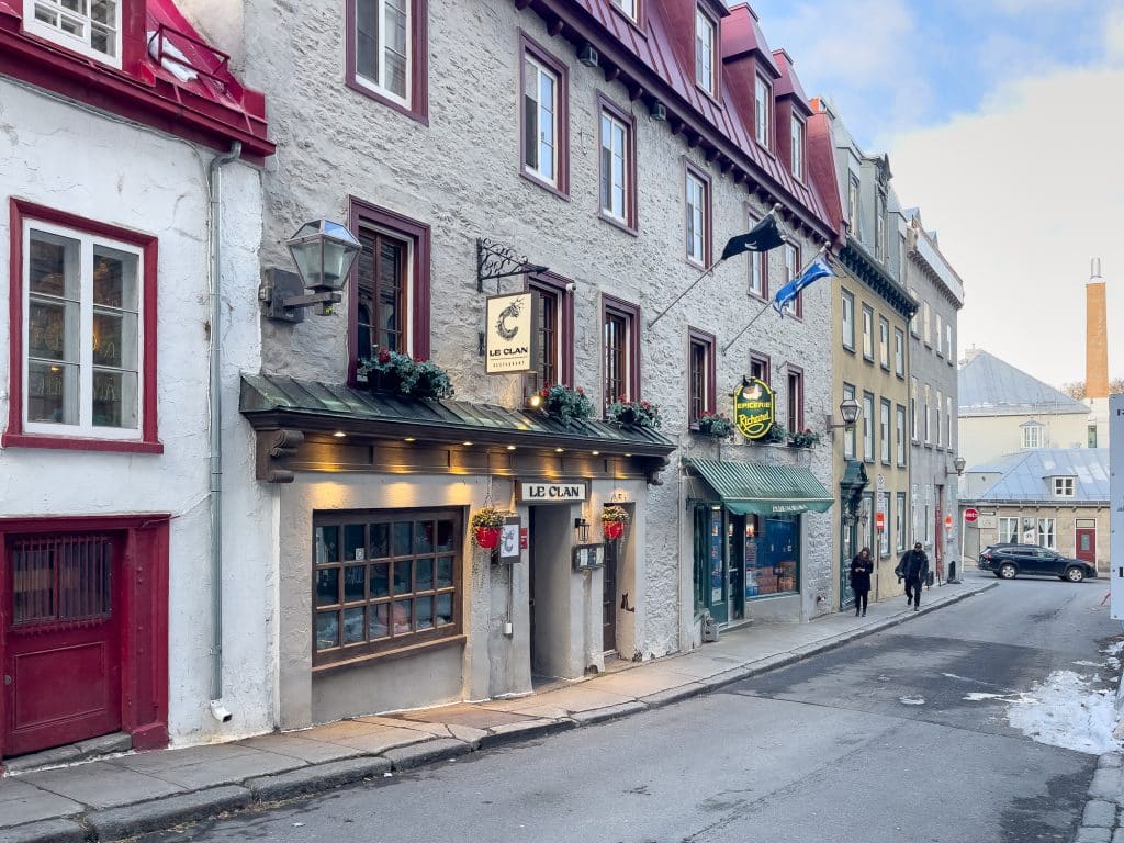 Front of Le Clan restaurant