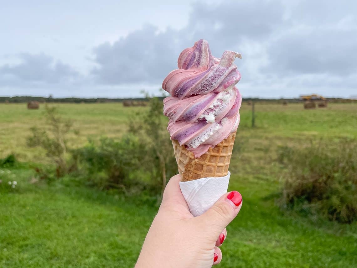 O'Glaces ice cream cone in Havre-Aubert