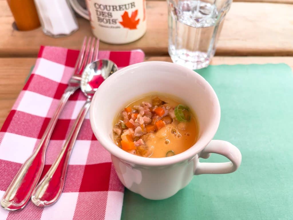 Pea soup La Bûche during Local Quebec City Food tour