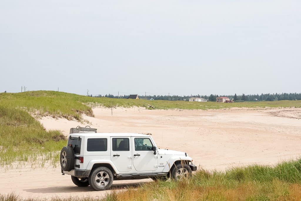 rental car jeep in Natasquan, Côte-Nord region