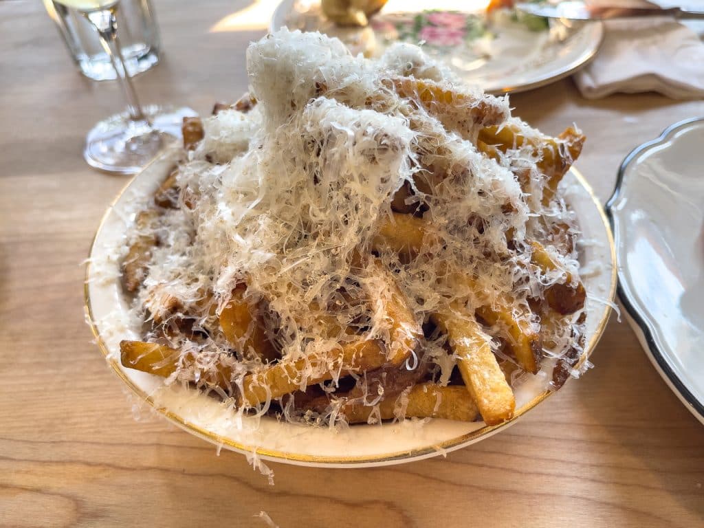 Fries and cheese at Le Bicois